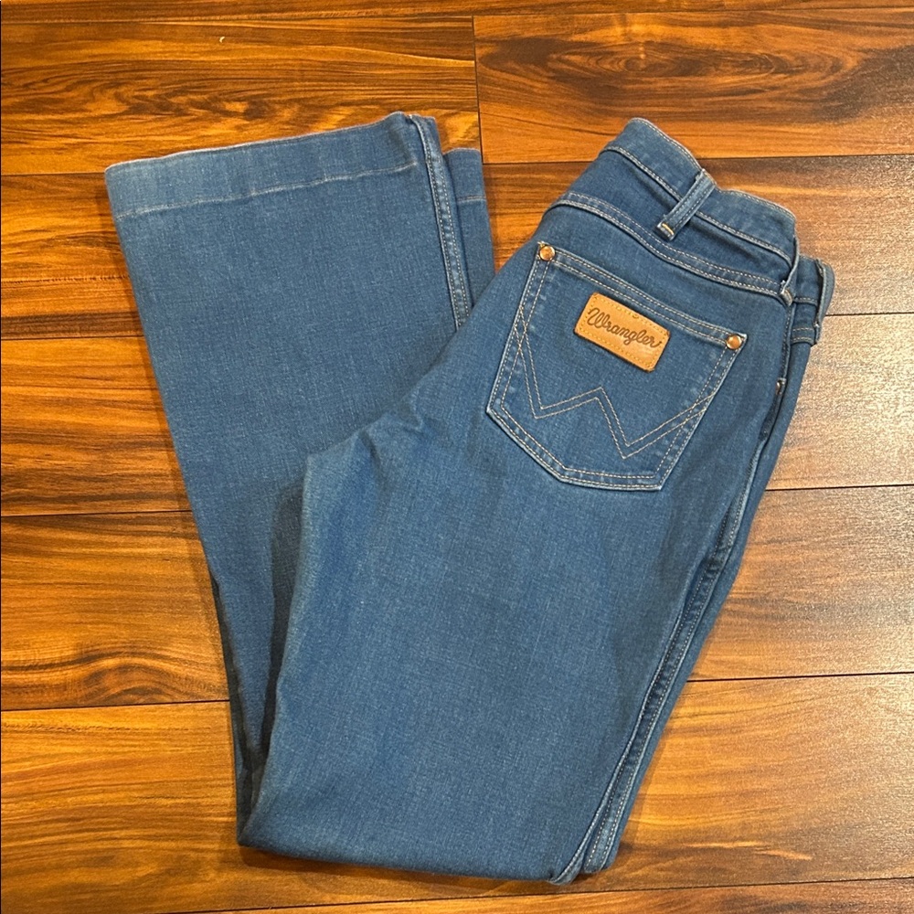 Wrangler Dark Blue Wide-Leg Flare Jeans